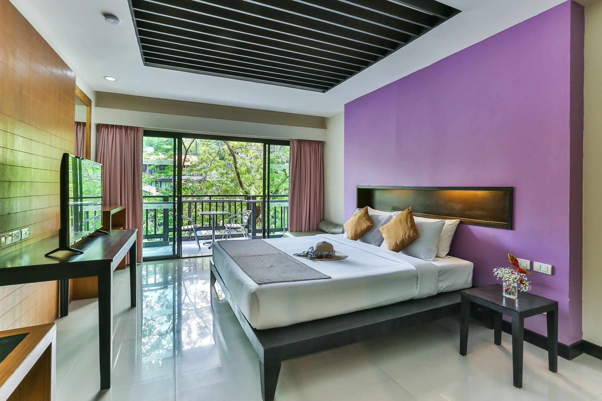 Phuvaree Resort Patong Экстерьер фото